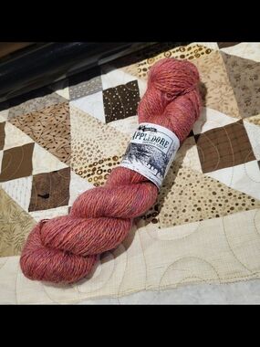 Appledore Hand-Dyed Tweed Yarn - Pink Mix